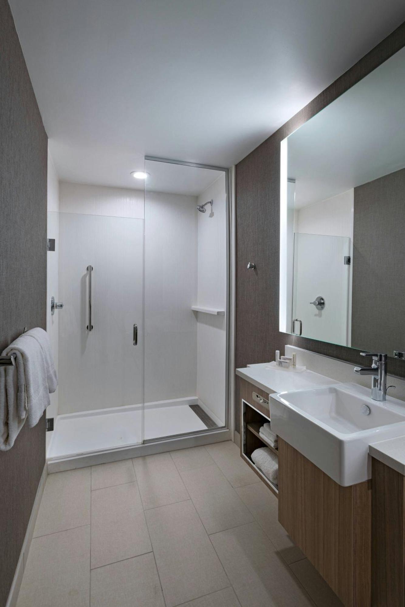 Springhill Suites Waco Exterior foto