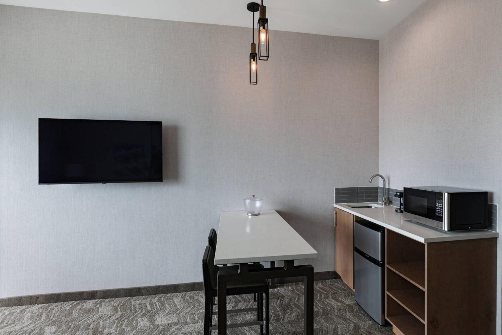 Springhill Suites Waco Exterior foto